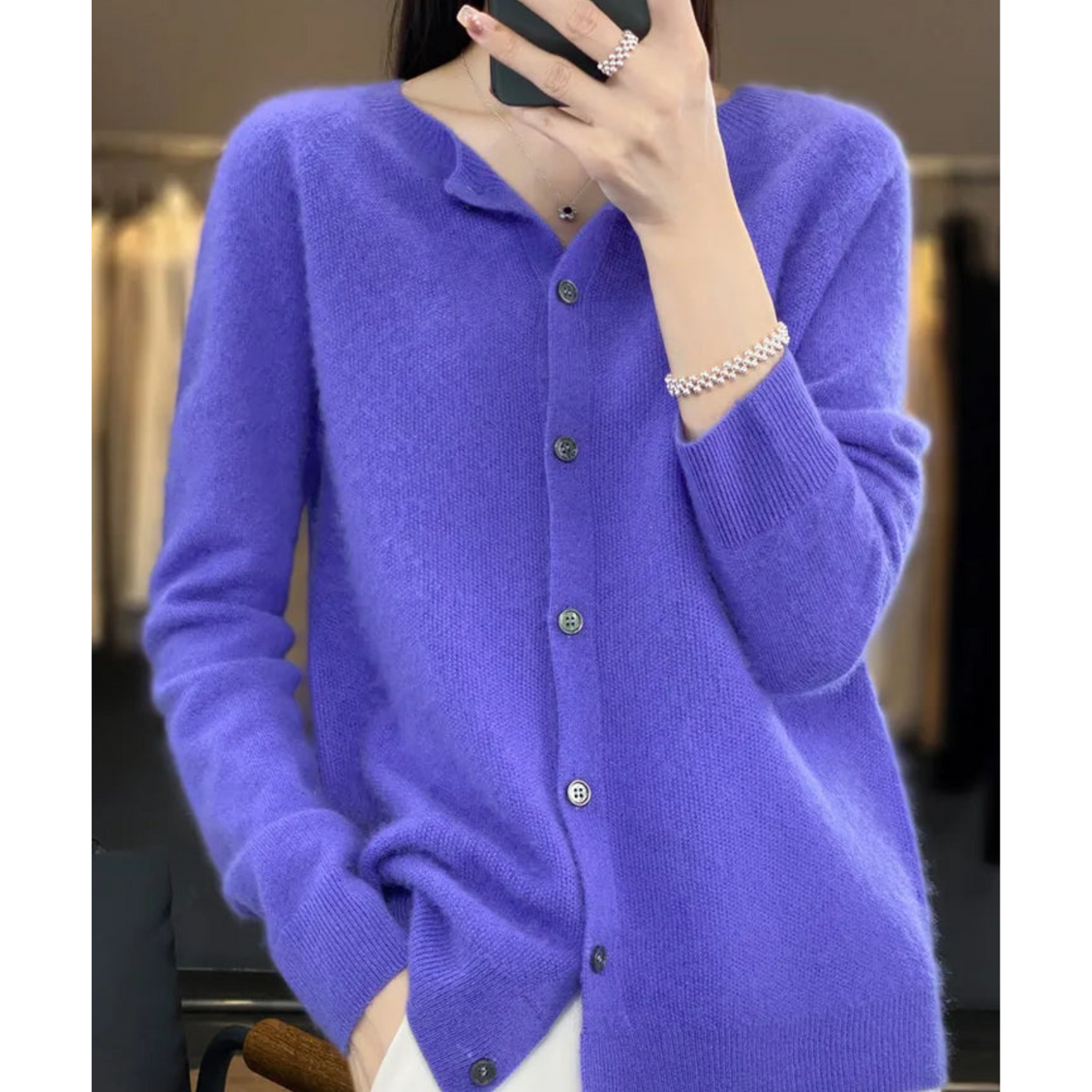 Damen Rundhals-Cardigan – Amalia