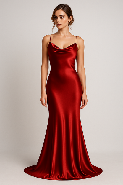Mia | Satin Maxikleid mit Wasserfallausschnitt und Spaghettiträgern – Eleganz in tiefem Rot