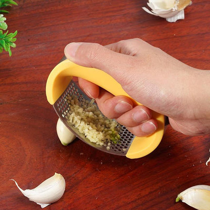 GarlicSmasher™ - Entdecken Sie die schnelle und einfache Knoblauchpresse, die das Kochen erleichtert