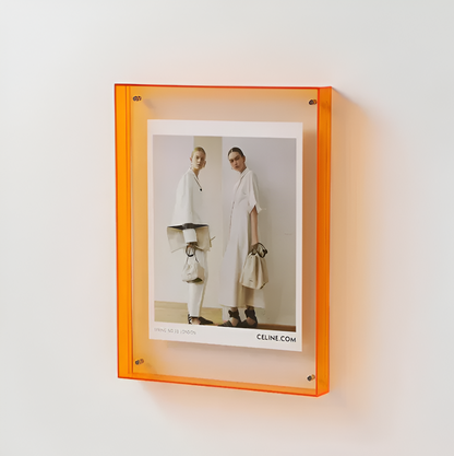 LumiFrame™ - Lassen Sie Ihre Erinnerungen stilvoll schweben!