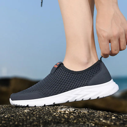 OrthoGo - , federleichter und wasserfester Ortho Schuh