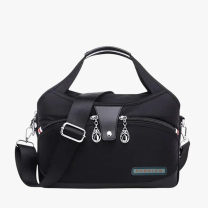 Leona | Modische Schultertasche mit extra Stauraum
