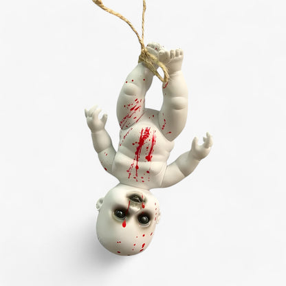 Schwebende Gespensterbabypuppe - Gruselige Deko für Halloweenhof