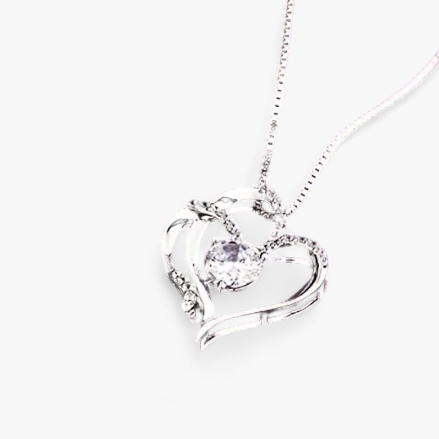Elegante Herz-Zirkonia-Halskette mit luxuriöser Rosen-Geschenkbox