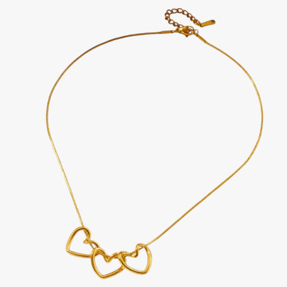 Maxine | Minimalistische Herzkette aus Gold