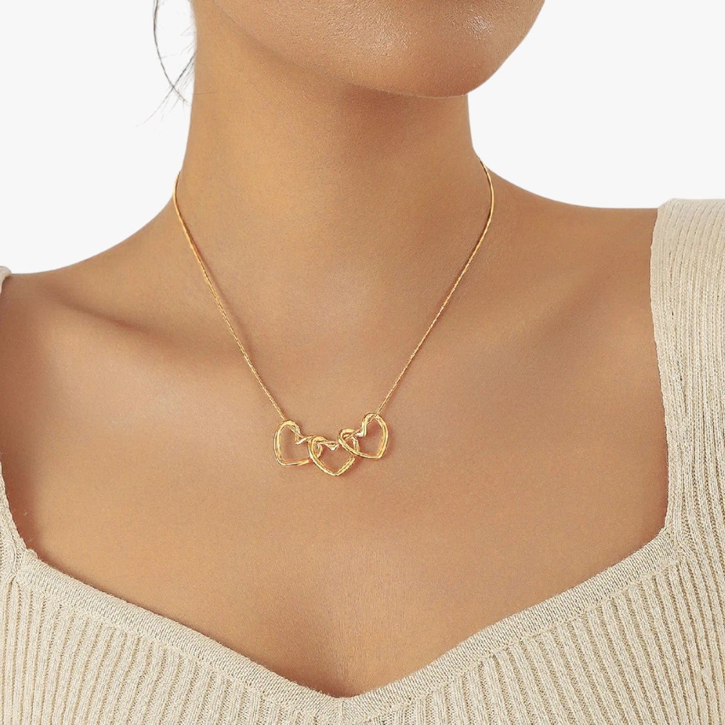 Maxine | Minimalistische Herzkette aus Gold