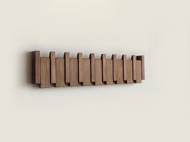 Hanger Maestro™ | Klavier-Garderobe aus Holz