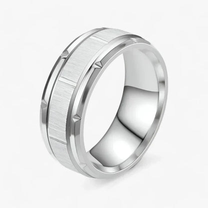 Robuster Titanstahl-Ring - Perfekt, um Ihren Alltagslook aufzuwerten