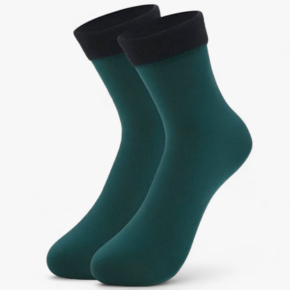 Socken aus samtiger Wolle - Ultimative Winterwärme